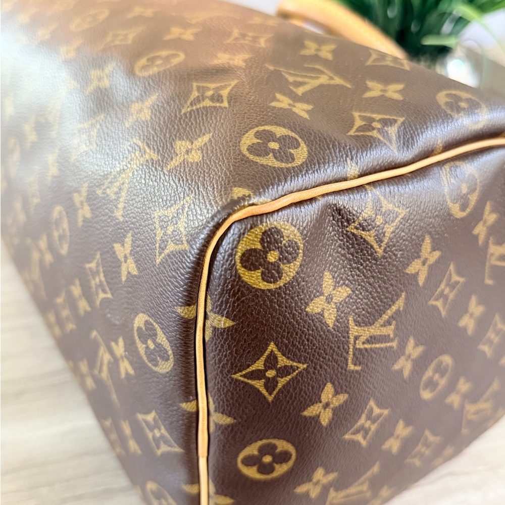 Louis Vuitton Vintage Monogram Speedy 35 - Picture 9 of 16